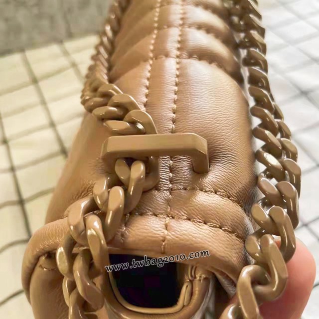 Burberry專門店新款絎縫時裝秀款Lola蘿納包 巴寶莉鏈條單肩斜挎女包 yxb1133